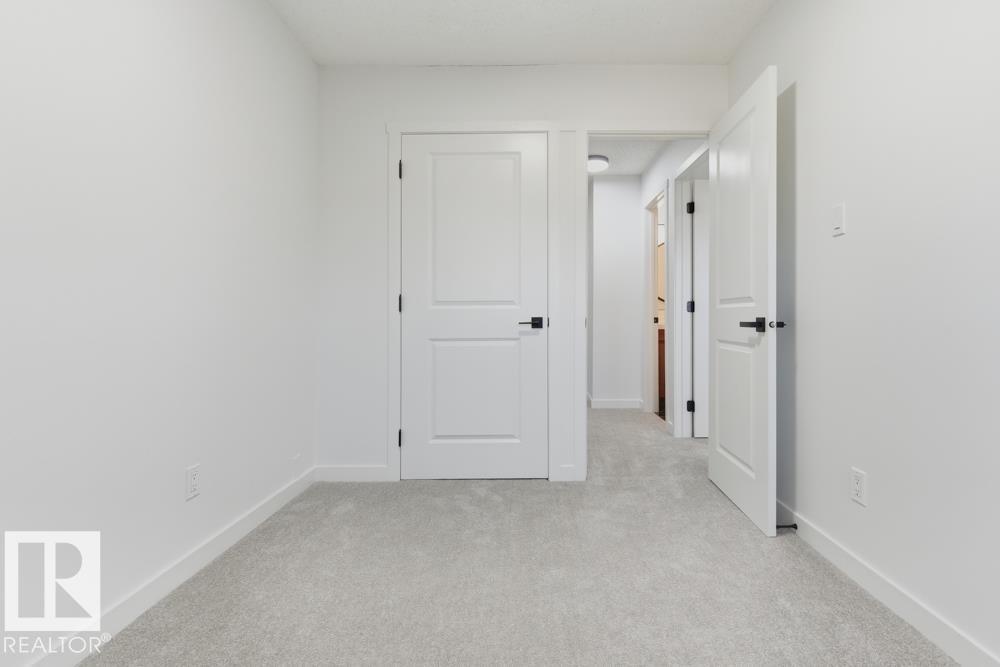 12g Clareview Vg Nw, Edmonton, Alberta  T5A 3P2 - Photo 19 - E4461835