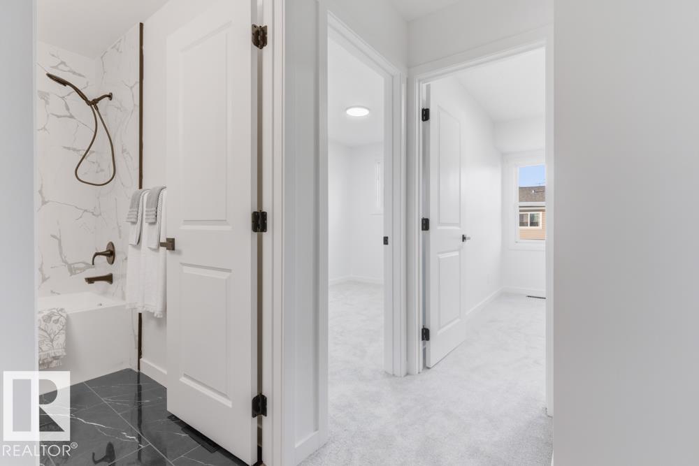 12g Clareview Vg Nw, Edmonton, Alberta  T5A 3P2 - Photo 21 - E4461835