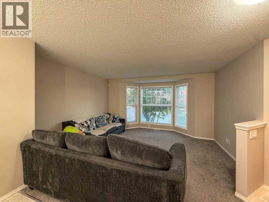 149 Taravista Street Ne, Calgary, Alberta  T3J 4S3 - Photo 8 - A2263848