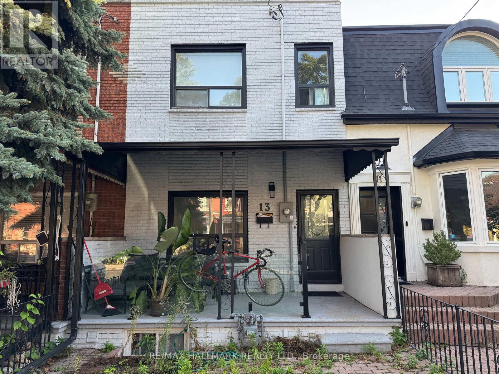 Main - 13 Brookfield Street, Toronto, Ontario  M6J 3A8 - Photo 1 - C12458432