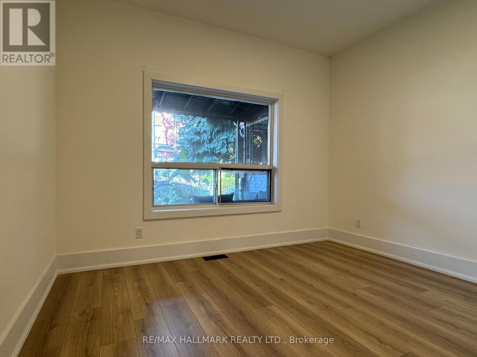 Main - 13 Brookfield Street, Toronto, Ontario  M6J 3A8 - Photo 5 - C12458432