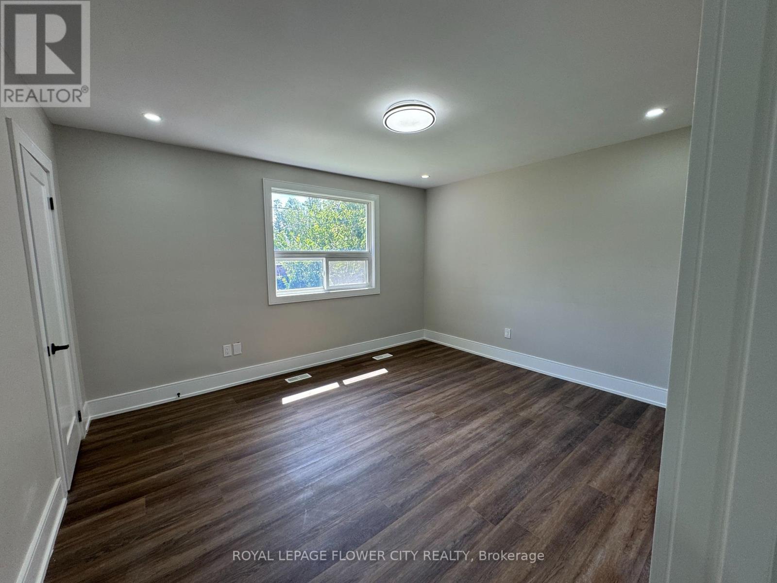 221 Acton Avenue, Toronto, Ontario  M3H 4H8 - Photo 18 - C12458435