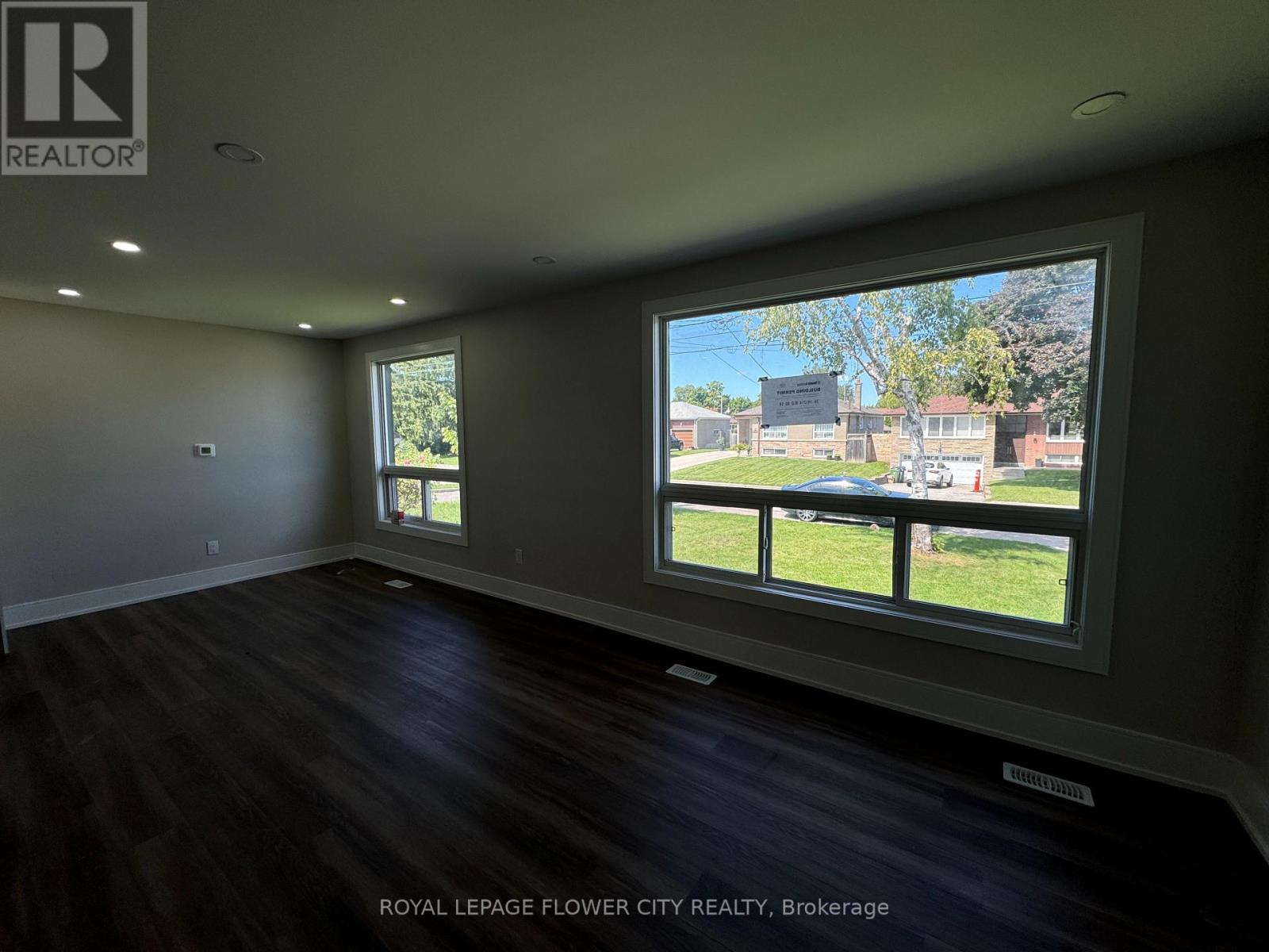 221 Acton Avenue, Toronto, Ontario  M3H 4H8 - Photo 21 - C12458435