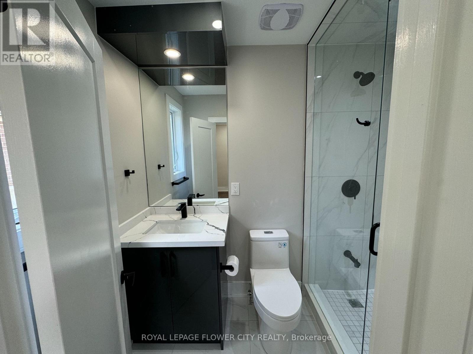221 Acton Avenue, Toronto, Ontario  M3H 4H8 - Photo 24 - C12458435