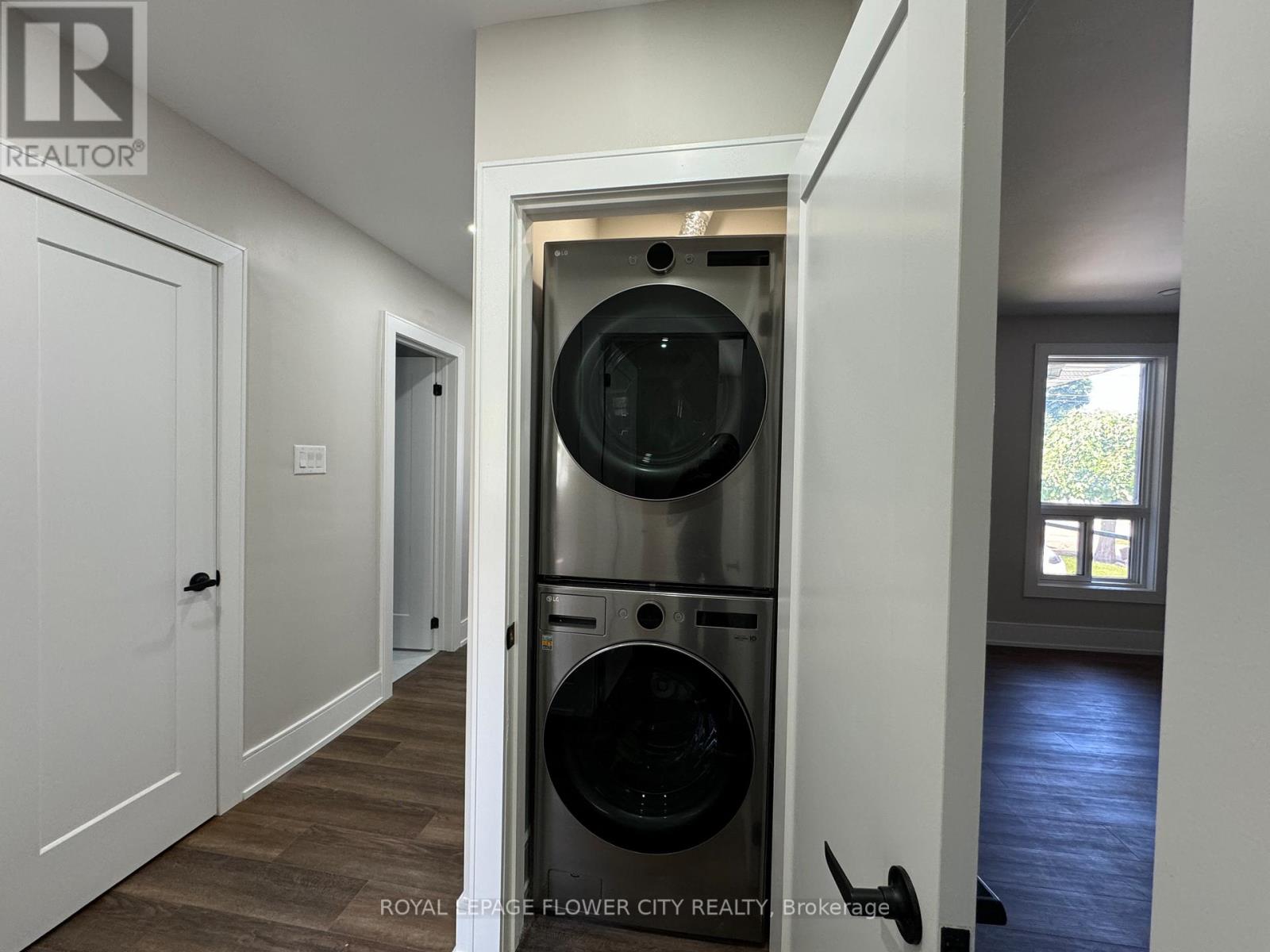 221 Acton Avenue, Toronto, Ontario  M3H 4H8 - Photo 26 - C12458435