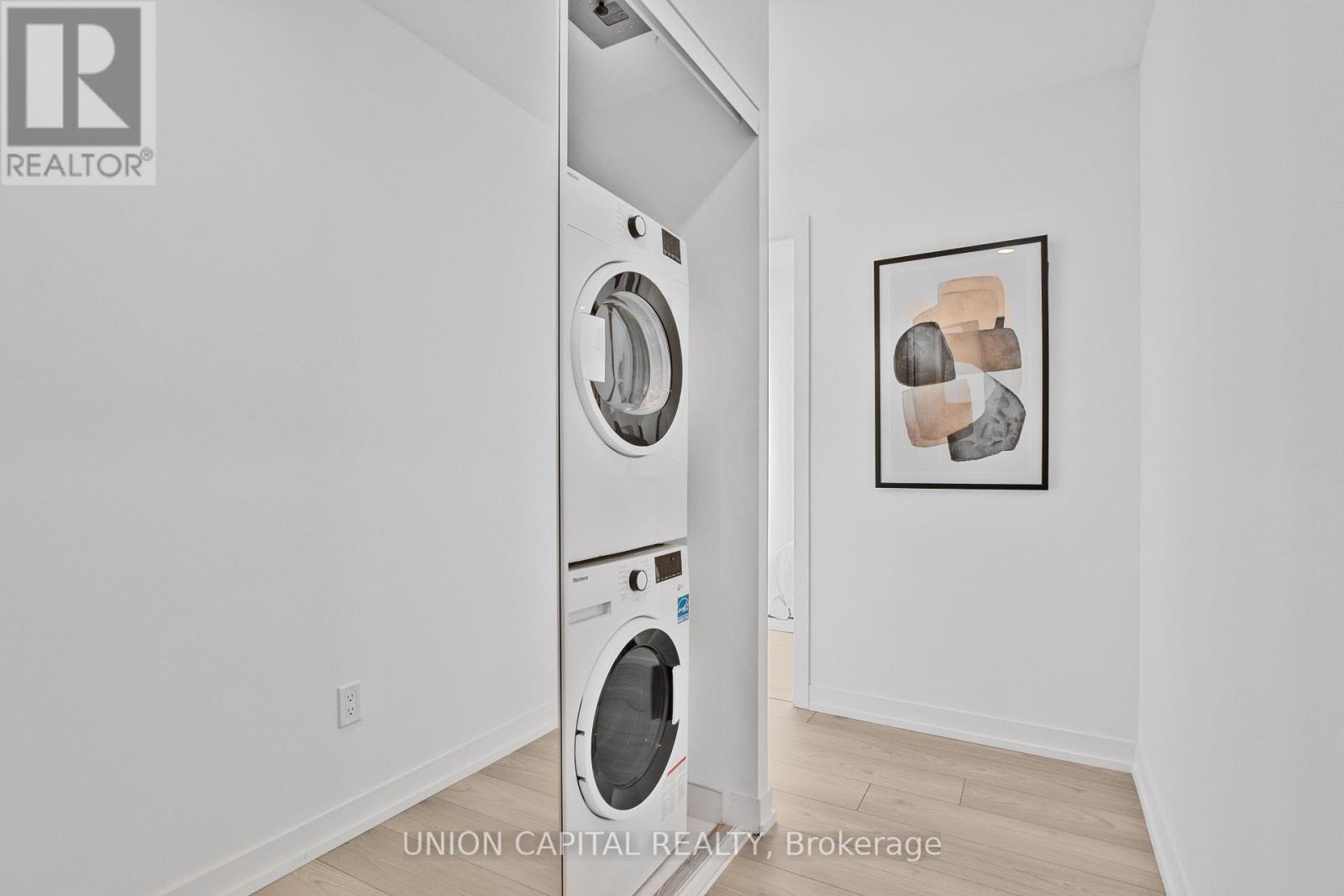 3517 - 82 Dalhousie Street, Toronto, Ontario  M5B 0C5 - Photo 20 - C12458446