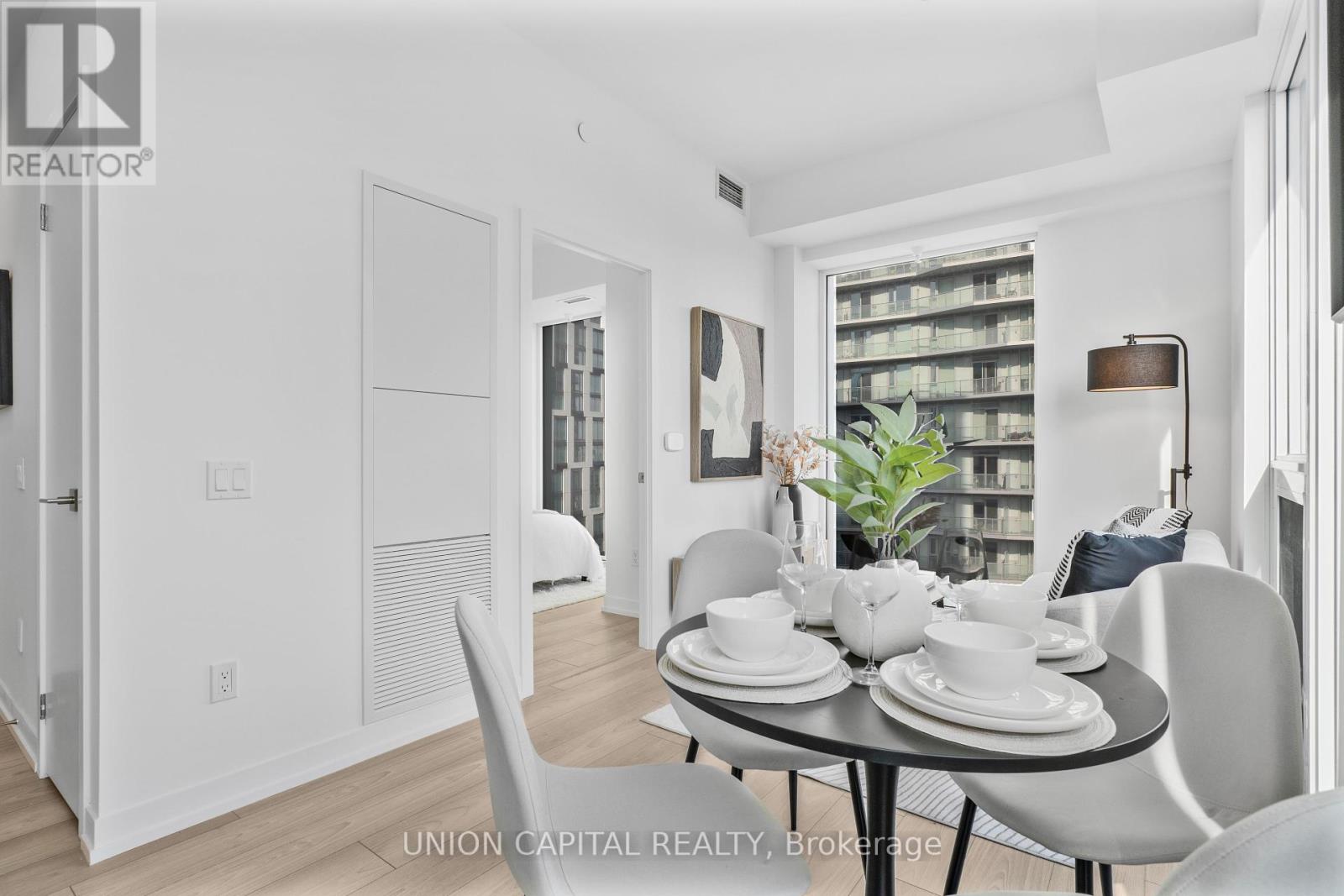 3517 - 82 Dalhousie Street, Toronto, Ontario  M5B 0C5 - Photo 5 - C12458446