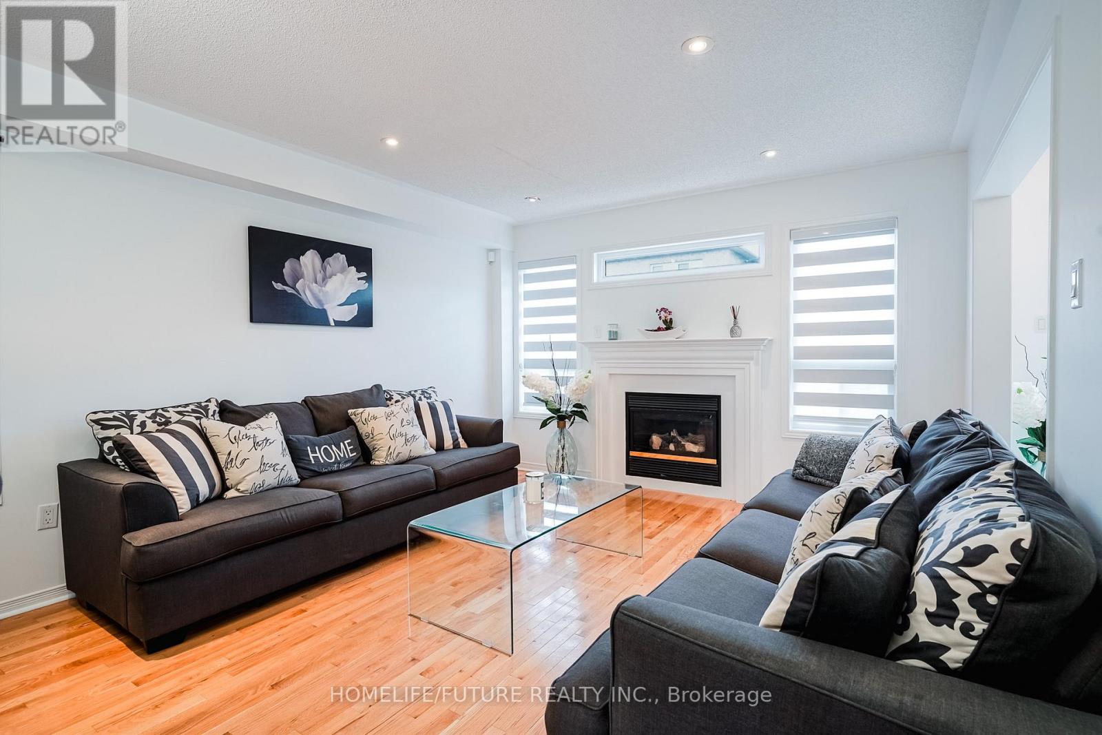 18 Mansbridge Crescent, Ajax, Ontario  L1Z 1S3 - Photo 12 - E12458434