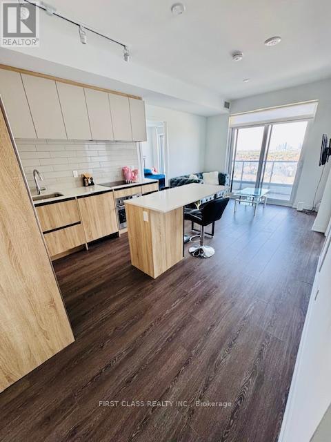 1201 - 7950 Bathurst Street, Vaughan, Ontario  L4J 0L4 - Photo 13 - N12458451