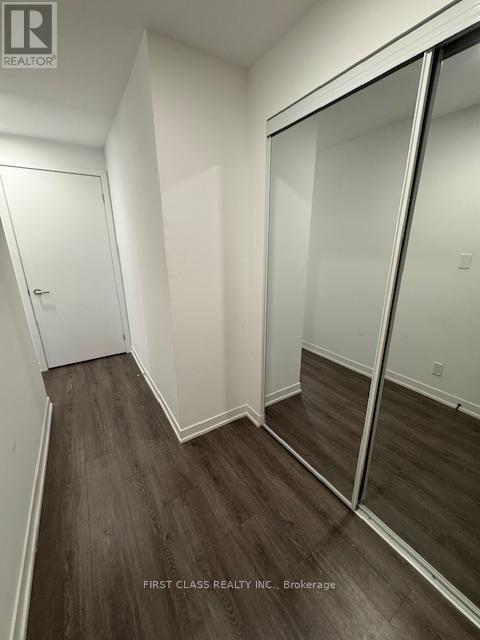 1201 - 7950 Bathurst Street, Vaughan, Ontario  L4J 0L4 - Photo 7 - N12458451