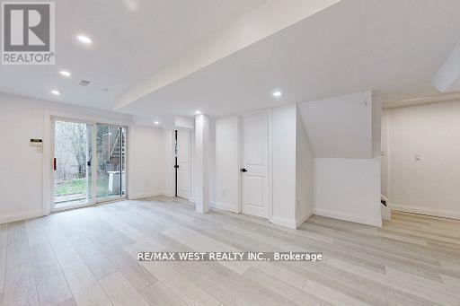 56 Long Point Drive, Richmond Hill, Ontario  L4E 3W8 - Photo 25 - N12458453