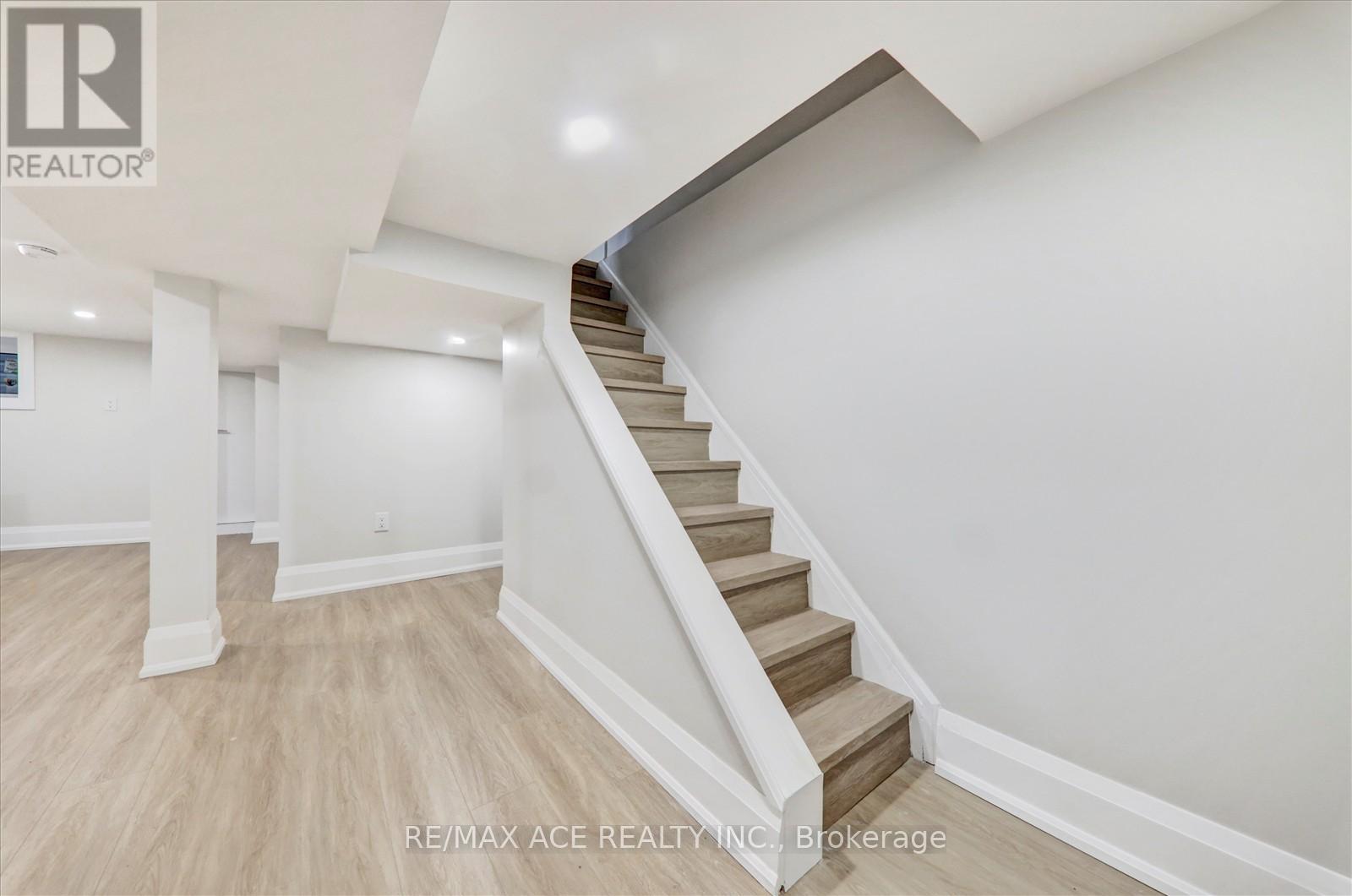 734 Brock Avenue, Toronto, Ontario  M6H 3P2 - Photo 27 - W12458437