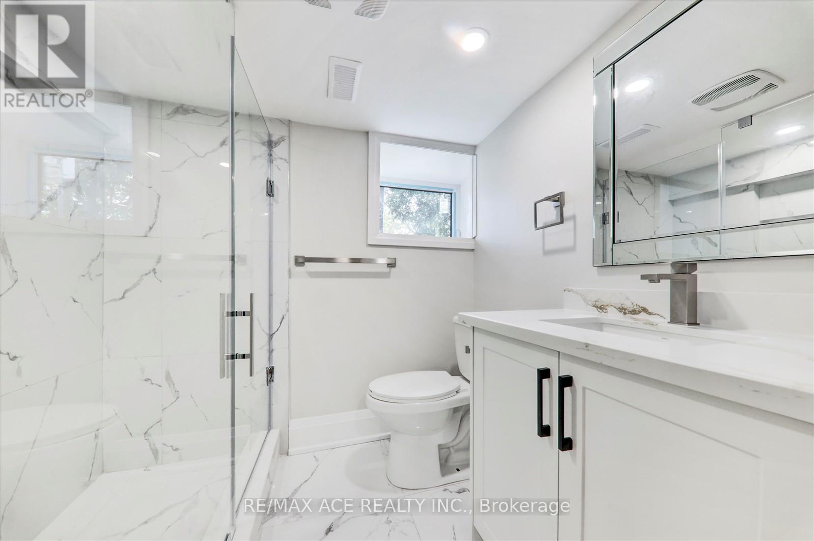 734 Brock Avenue, Toronto, Ontario  M6H 3P2 - Photo 30 - W12458437