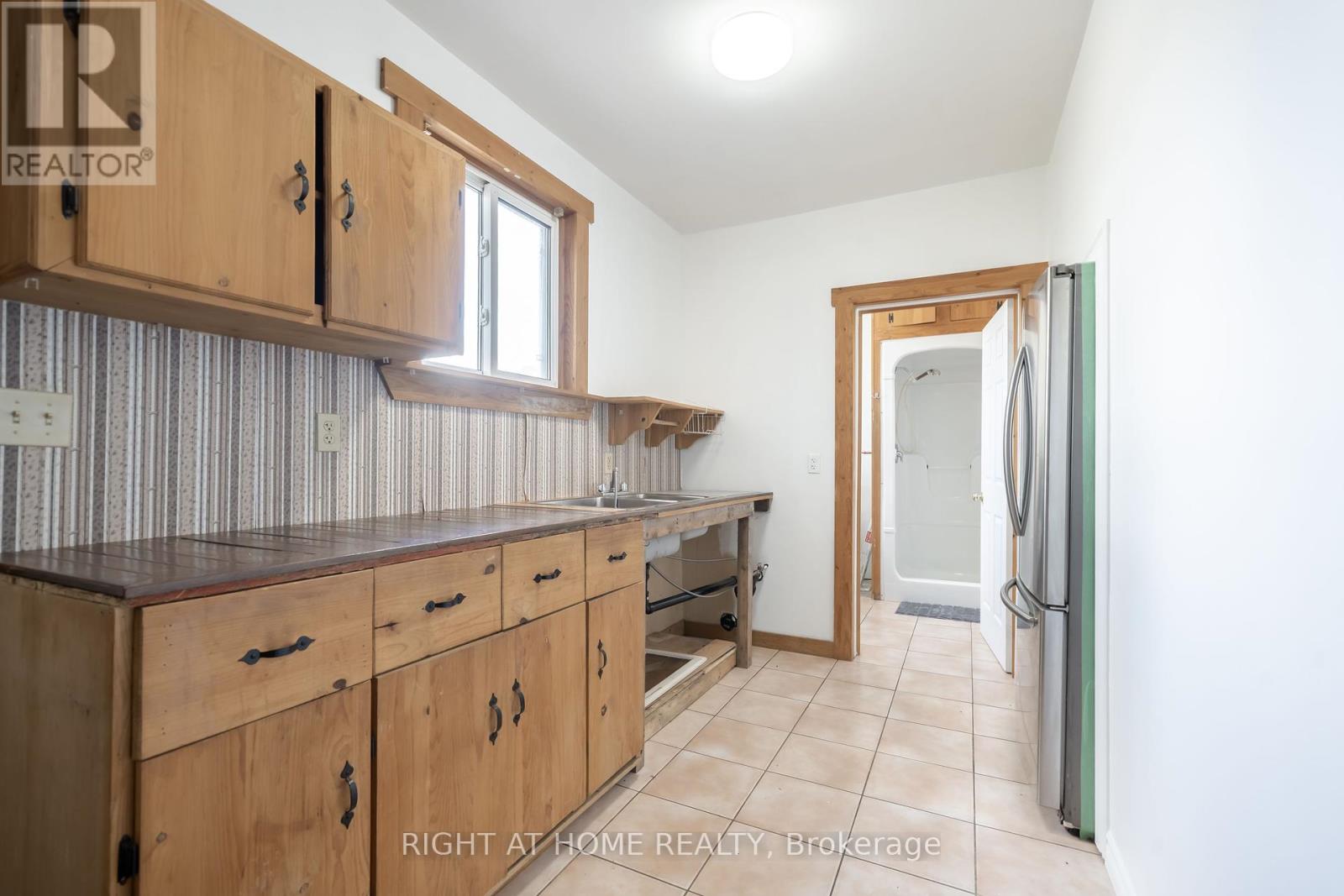 3392 Coronation Avenue, Severn, Ontario  L0K 1G0 - Photo 25 - S12368266