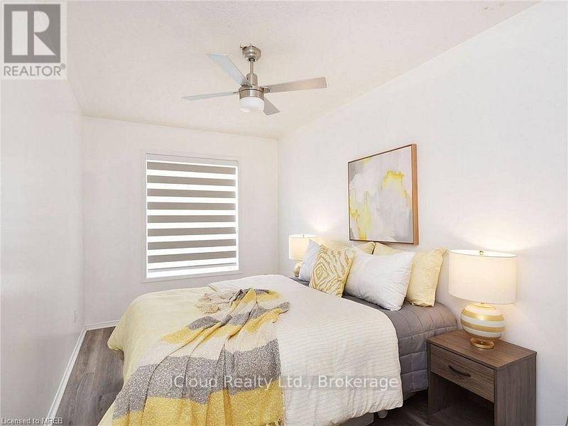Main Flr - 5864 Delle Donne Drive, Mississauga, Ontario  L5M 7A3 - Photo 2 - W12452409