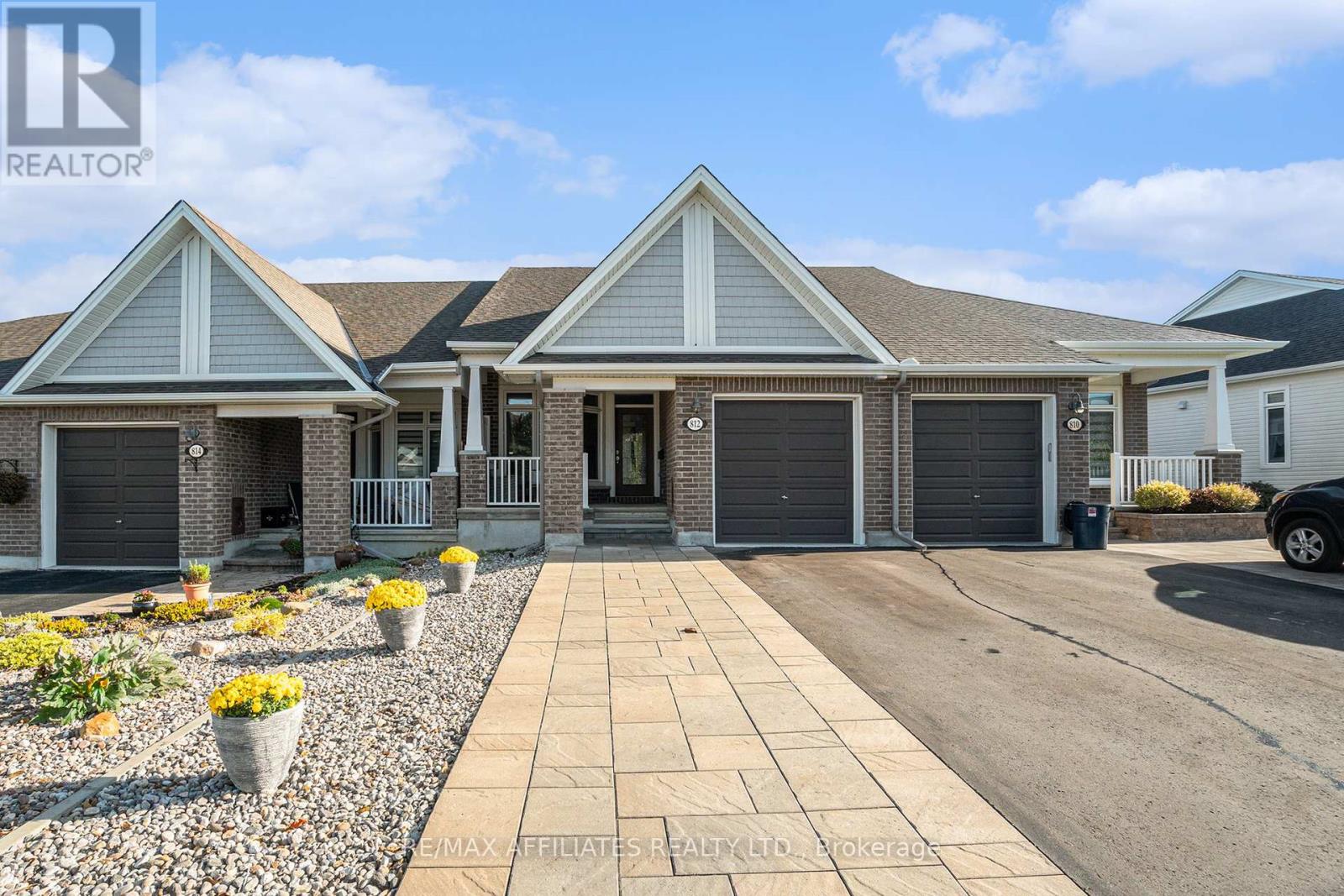 812 TEWIN CIRCLE, Ottawa, Ontario