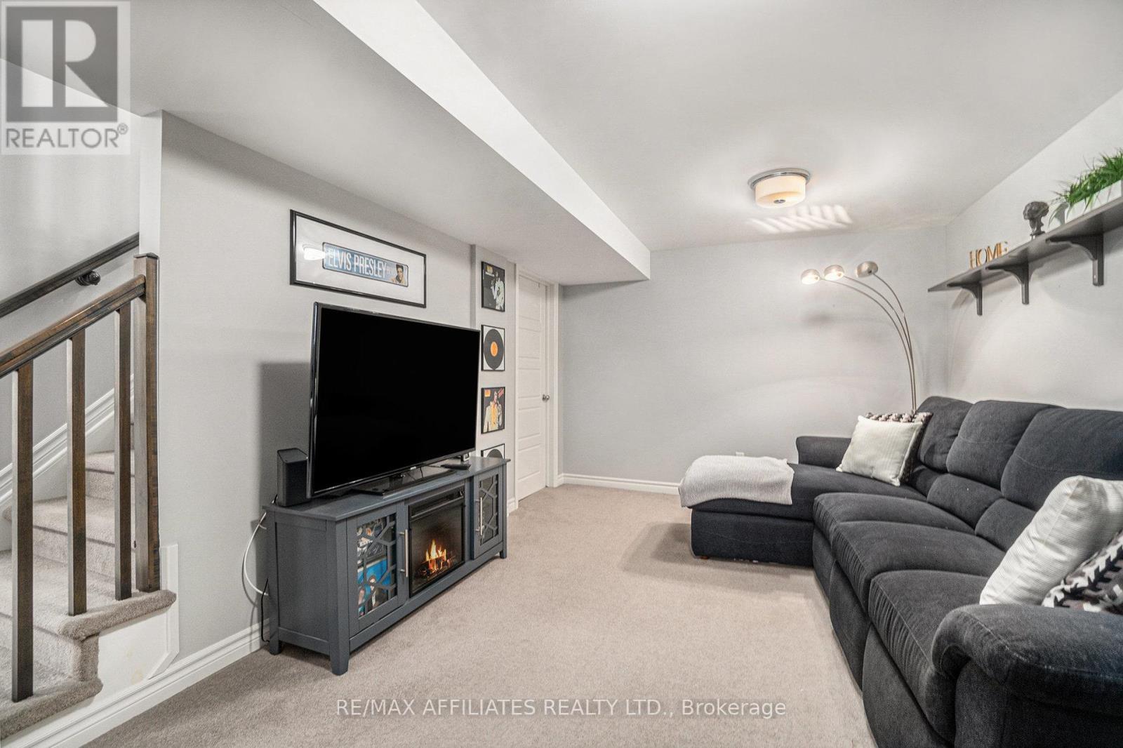 812 Tewin Circle, Ottawa, Ontario  K4A 1K3 - Photo 18 - X12458454