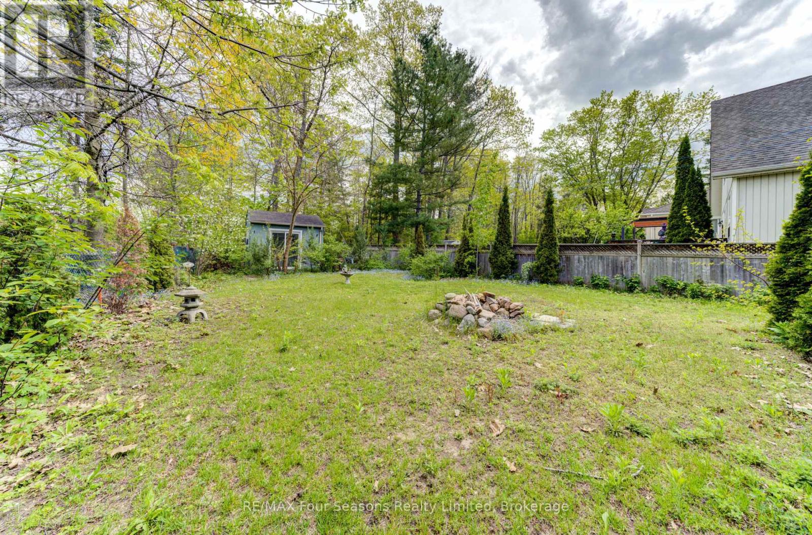 243 River Road E, Wasaga Beach, Ontario  L9Z 2L1 - Photo 40 - S12458468