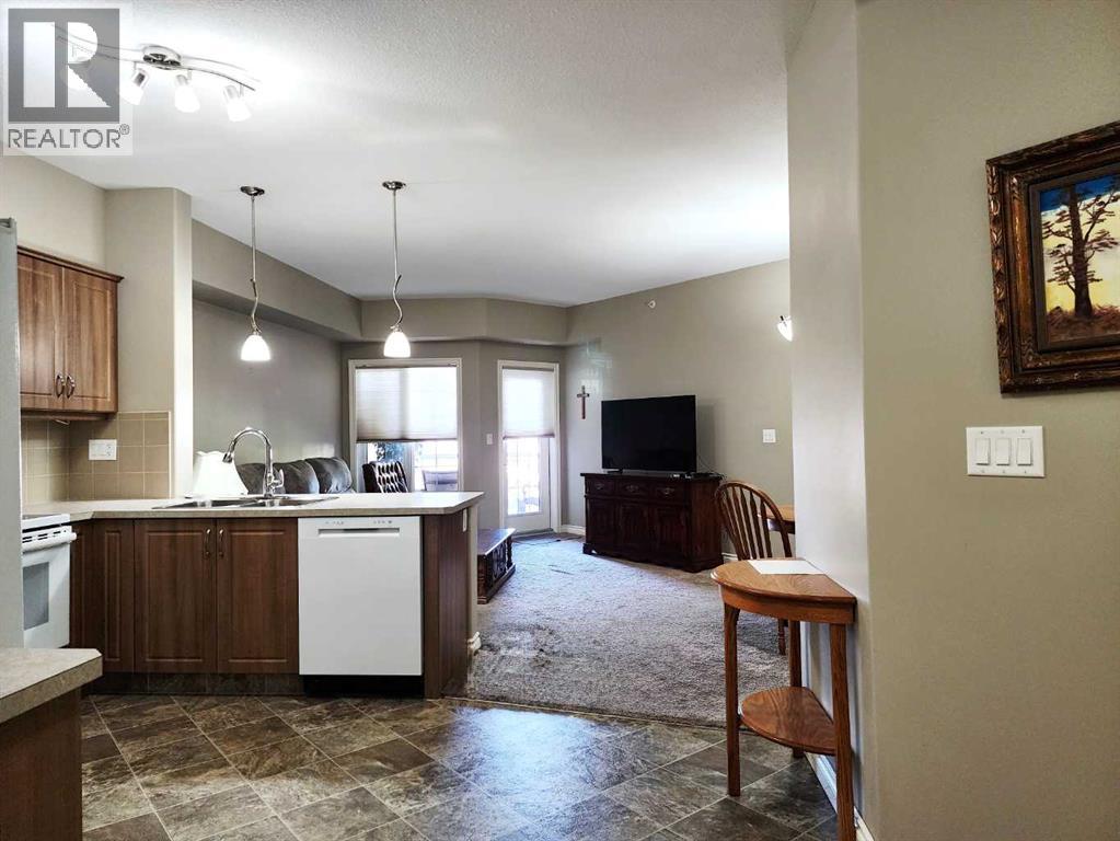 429, 6 Michener Boulevard, Red Deer, Alberta  T4P 0K5 - Photo 5 - A2263909