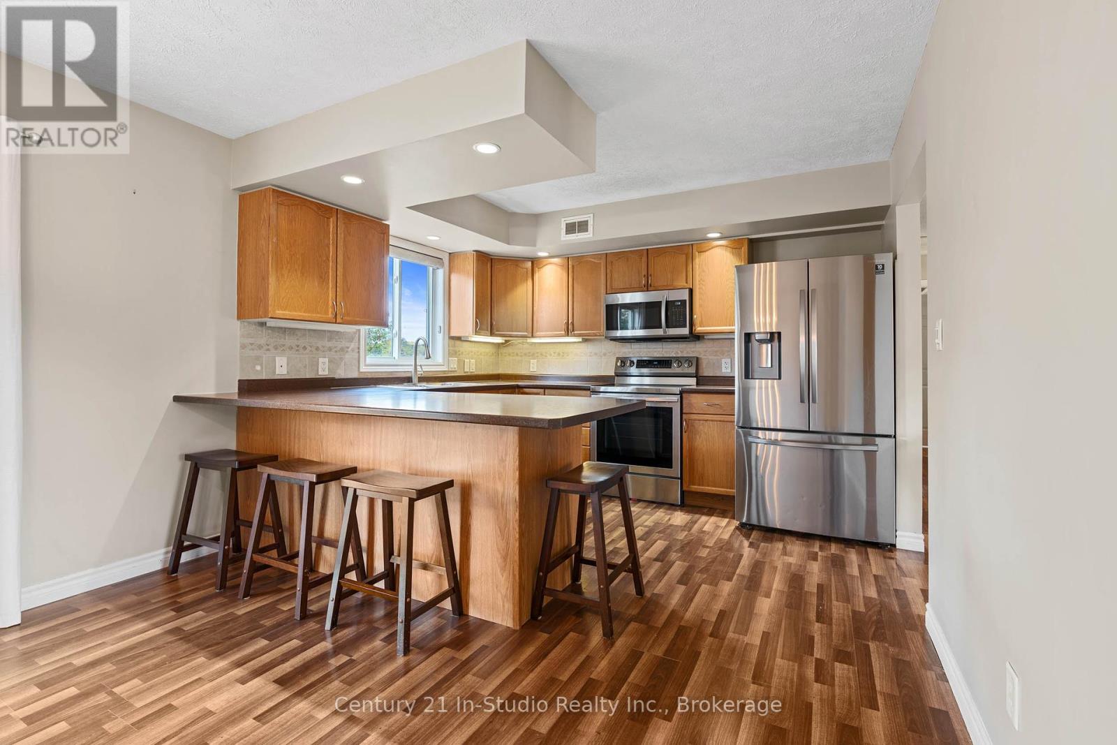 72 Jane Street, Chatsworth, Ontario  N0H 1G0 - Photo 16 - X12458466