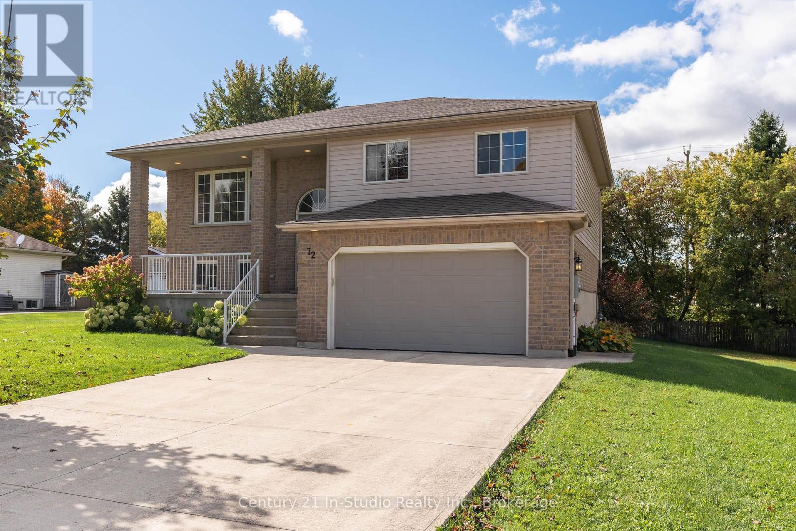 72 Jane Street, Chatsworth, Ontario  N0H 1G0 - Photo 3 - X12458466