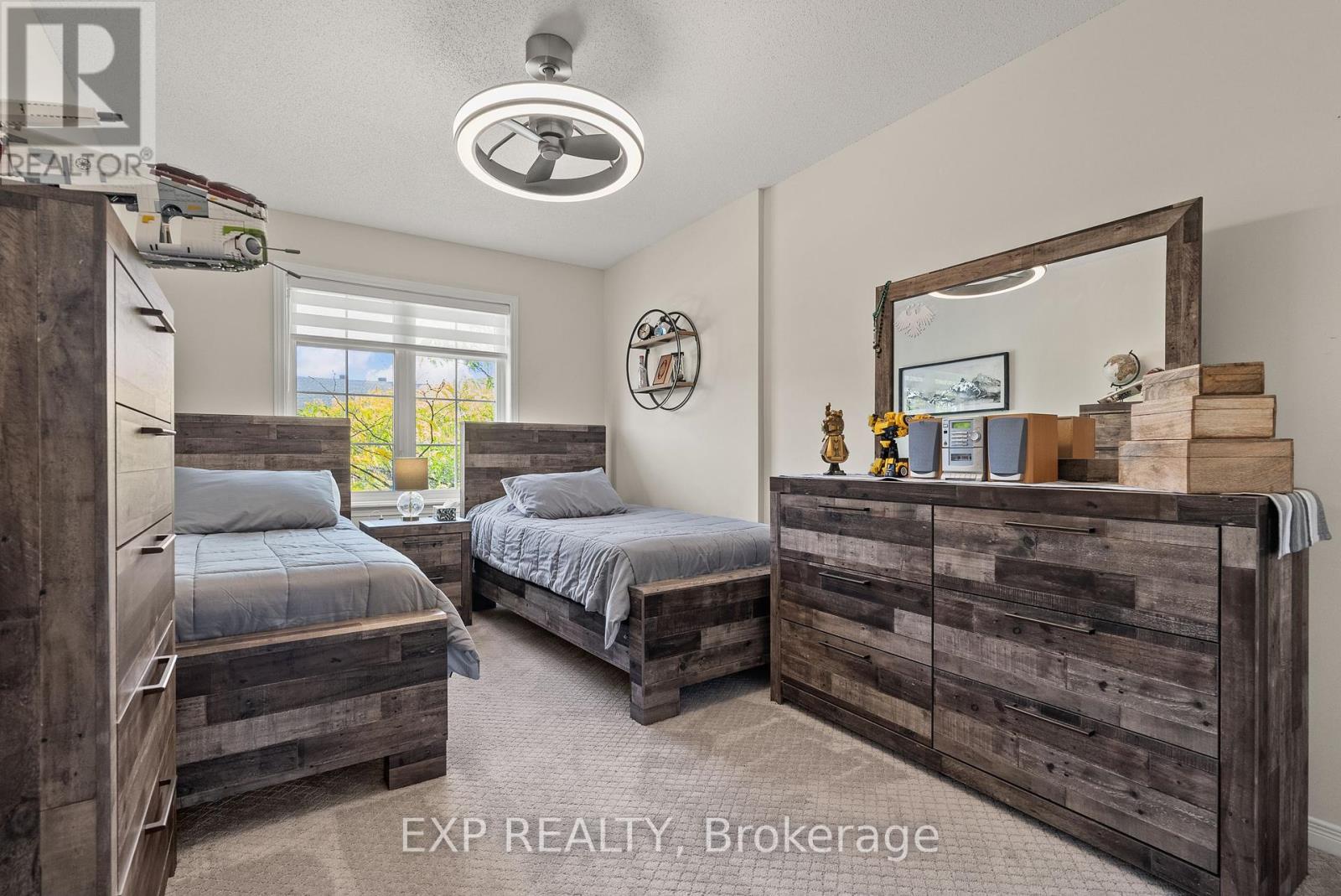 229 Duntroon Circle, Ottawa, Ontario  K1T 4C9 - Photo 21 - X12458190