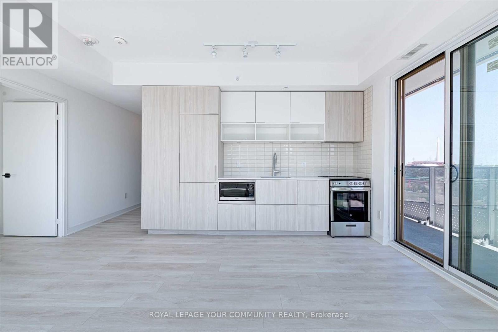 810 - 60 TANNERY ROAD, Toronto, Ontario