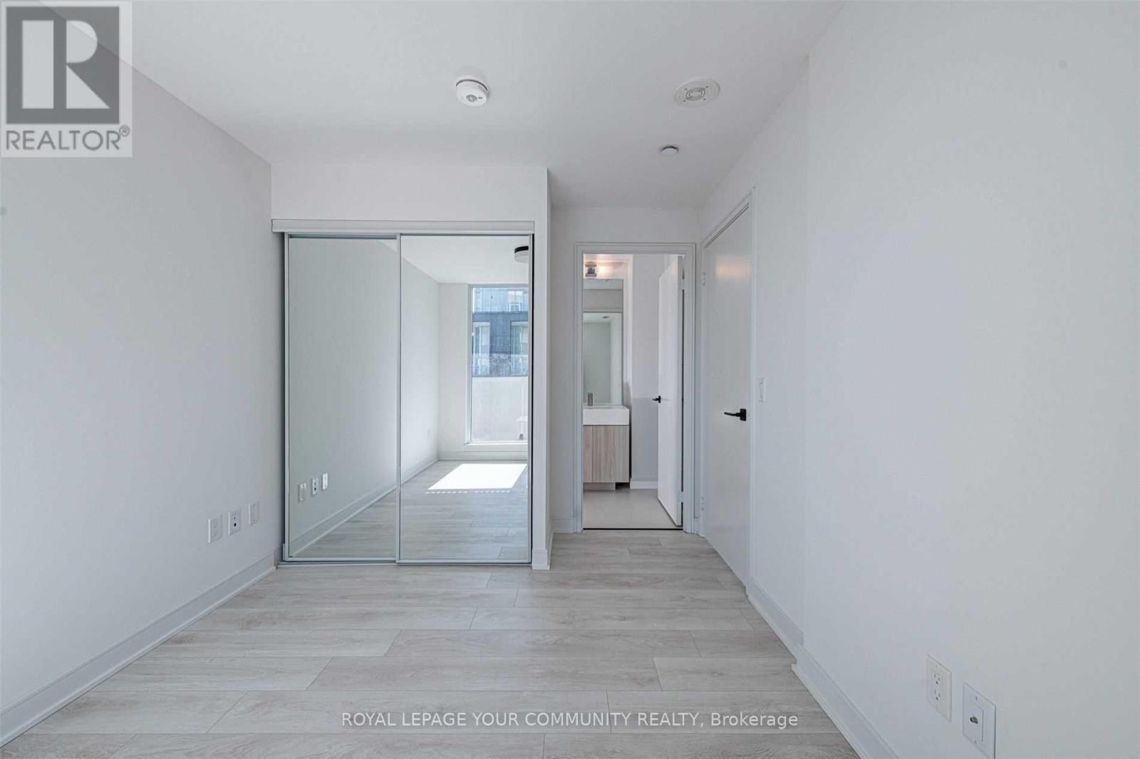 810 - 60 Tannery Road, Toronto, Ontario  M5A 0S8 - Photo 10 - C12458472