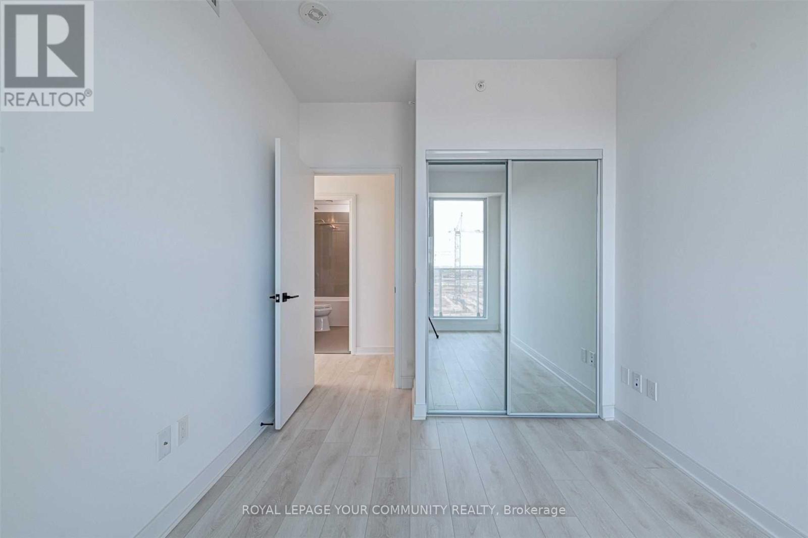 810 - 60 Tannery Road, Toronto, Ontario  M5A 0S8 - Photo 13 - C12458472