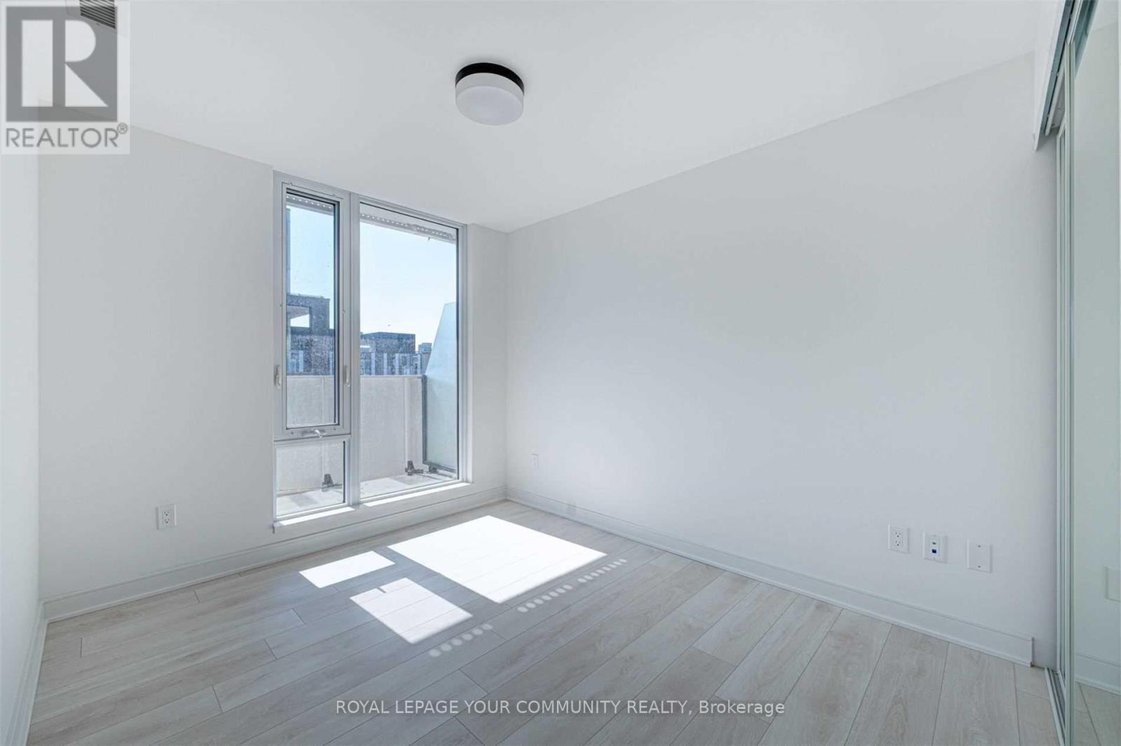 810 - 60 Tannery Road, Toronto, Ontario  M5A 0S8 - Photo 9 - C12458472