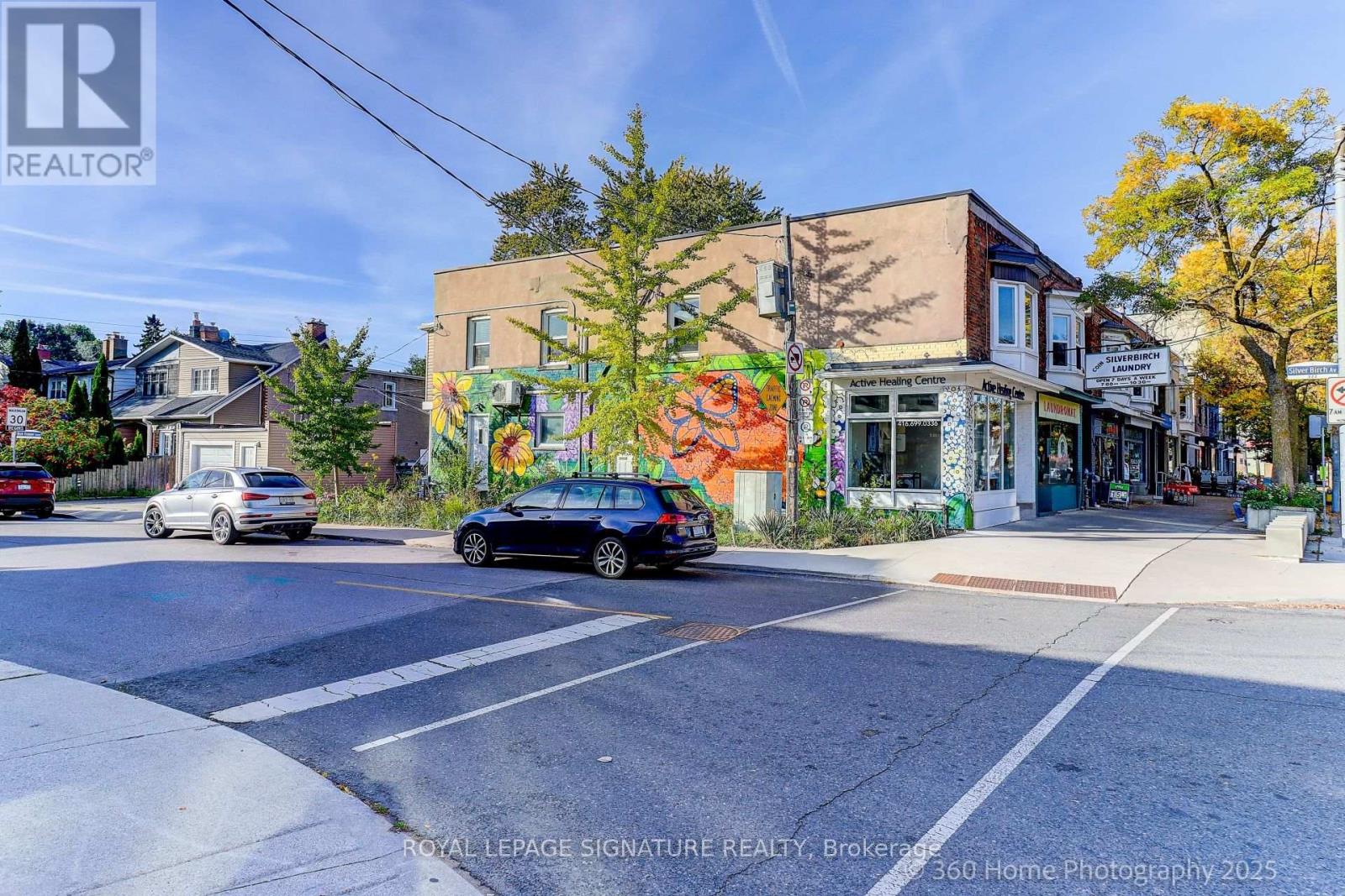 322 SILVER BIRCH AVENUE, Toronto, Ontario