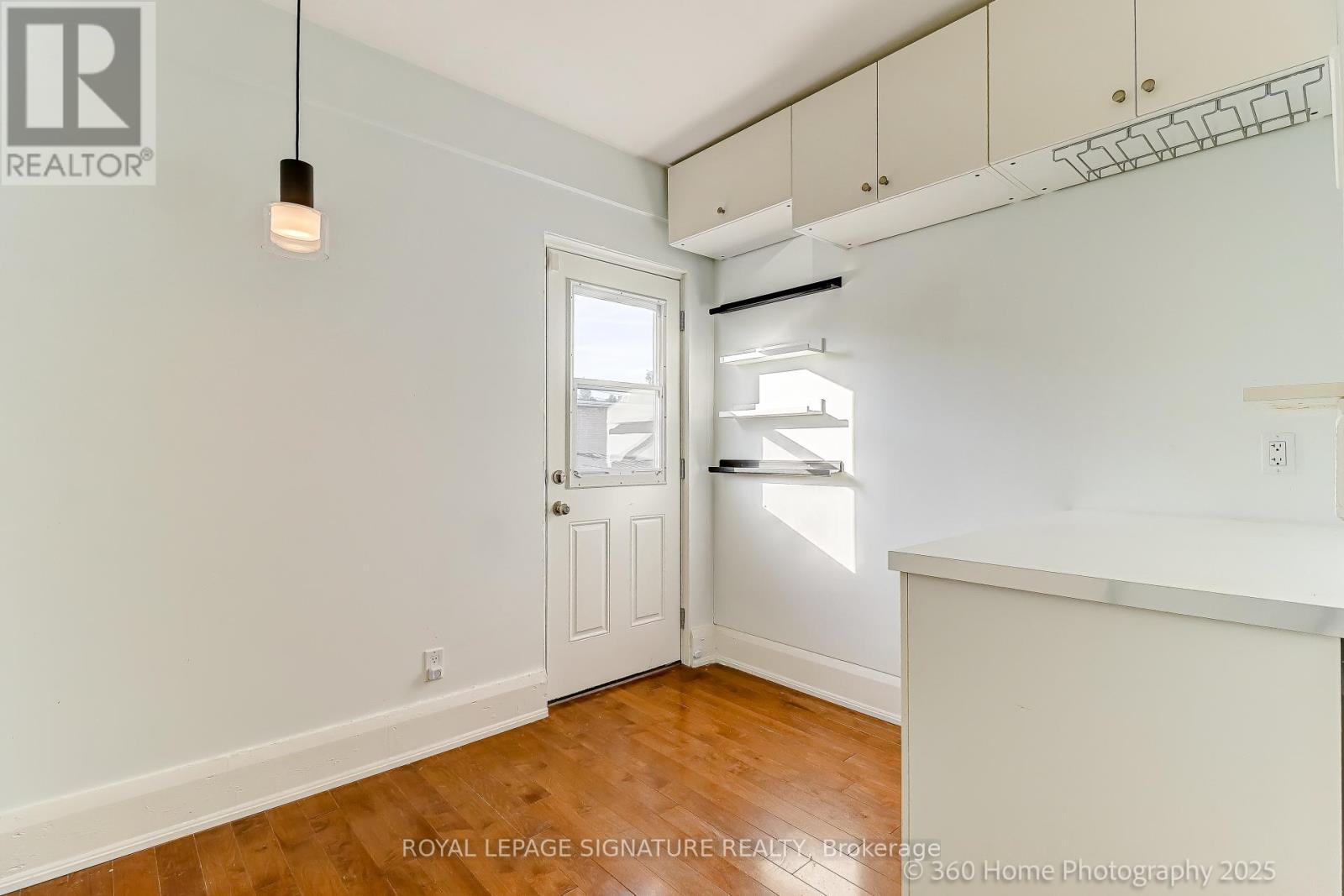 322 Silver Birch Avenue, Toronto, Ontario  M4E 3L5 - Photo 15 - E12458462