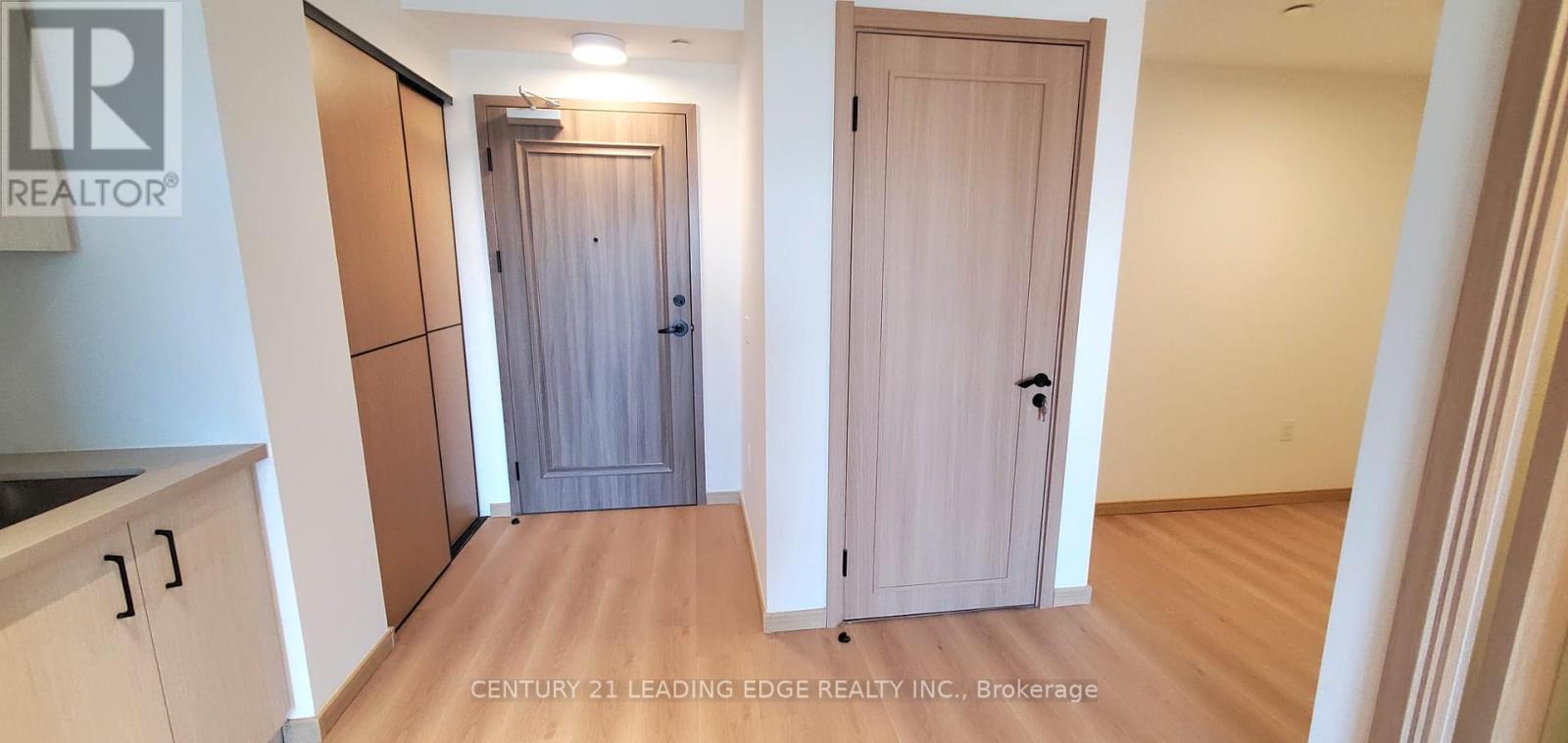 B509 - 3429 Sheppard Avenue E, Toronto, Ontario  M1T 0C2 - Photo 3 - E12458486