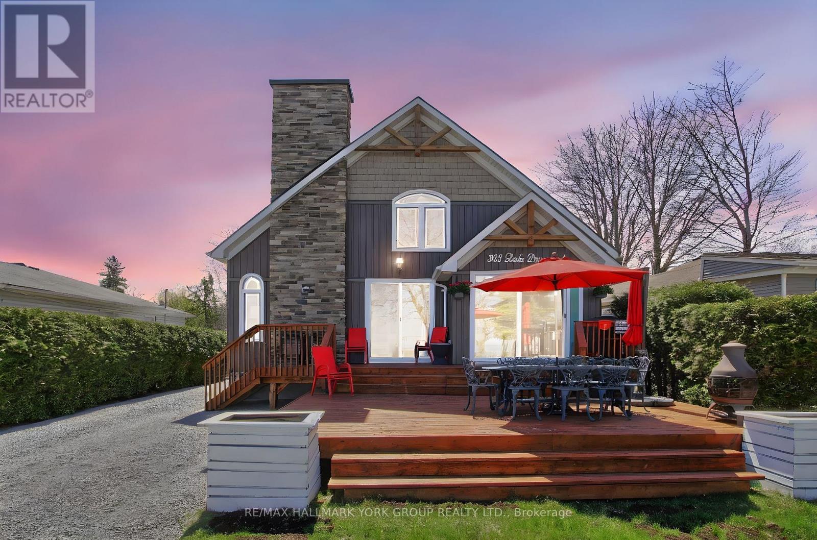 303 LAKE DR EAST DRIVE, Georgina, Ontario