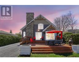 303 LAKE DR EAST DRIVE, Georgina, Ontario