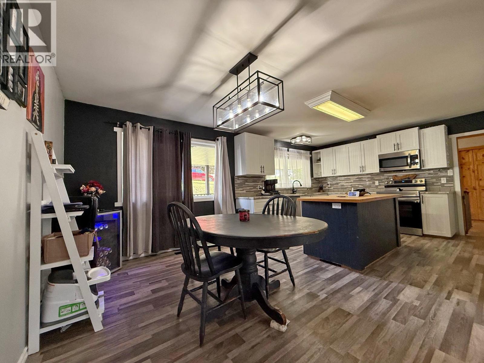 335 Clearview Crescent, Williams Lake, British Columbia  V2G 2H4 - Photo 5 - R3057692