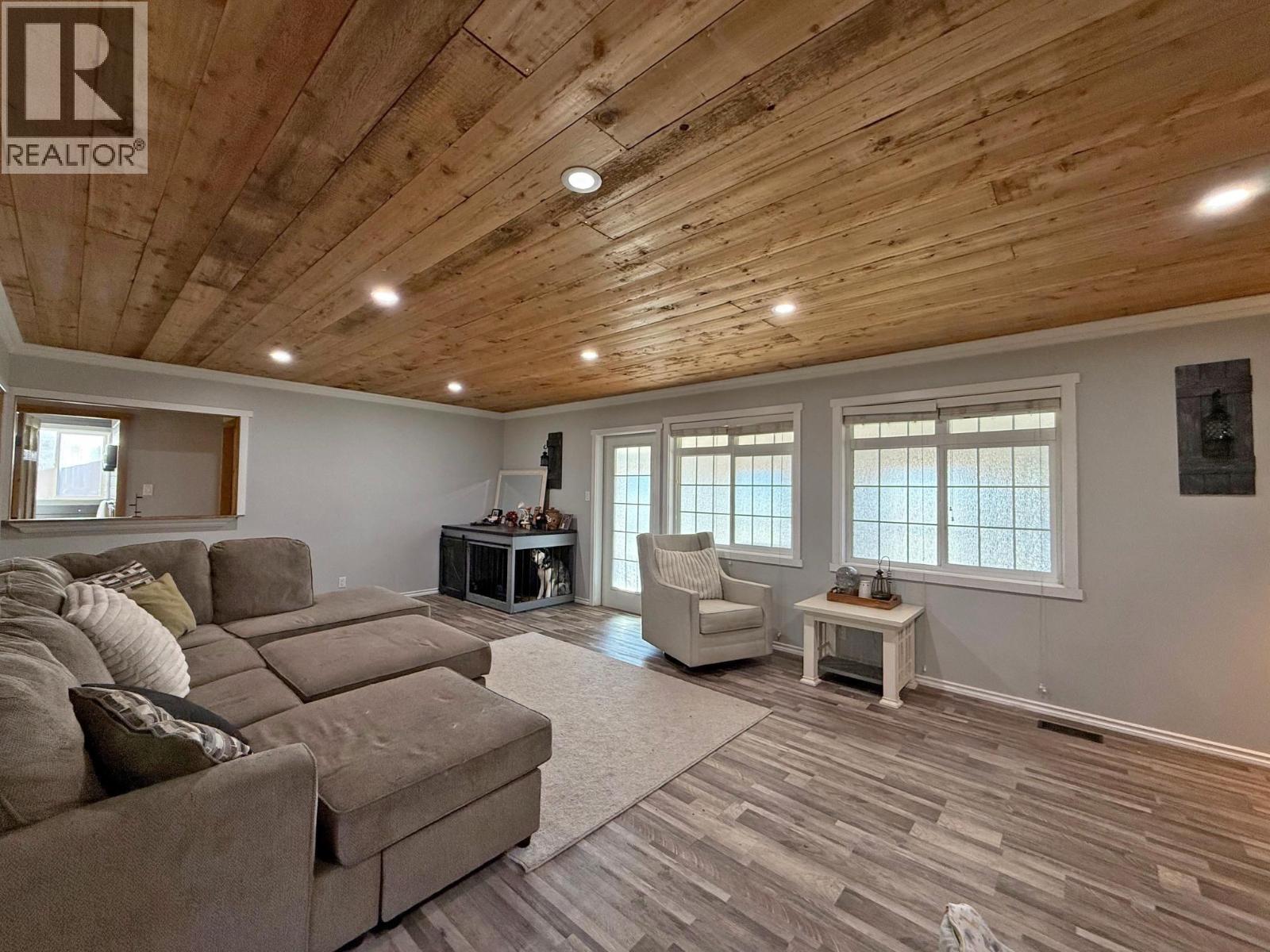 335 Clearview Crescent, Williams Lake, British Columbia  V2G 2H4 - Photo 9 - R3057692