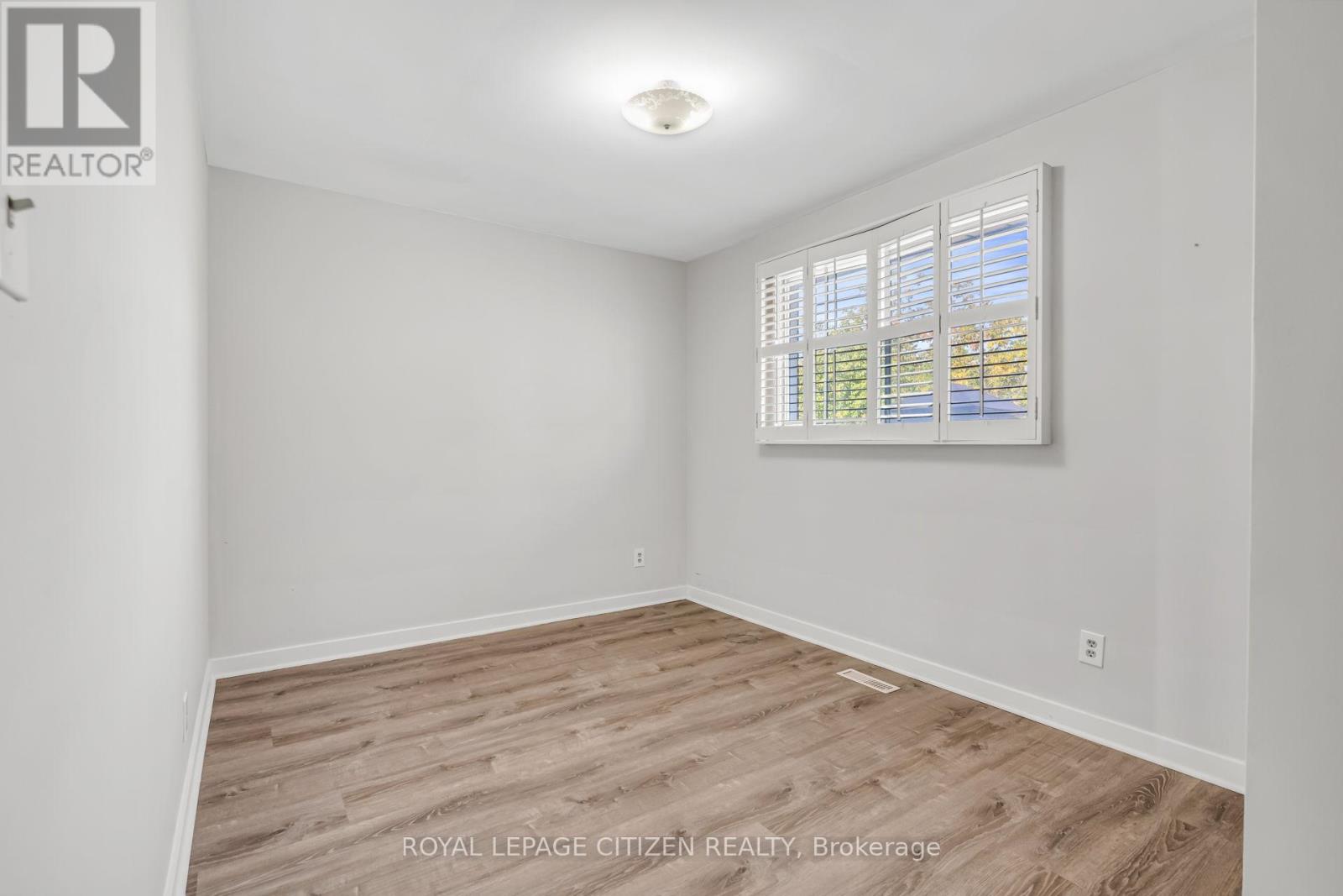 155 Milady Road, Toronto, Ontario  M9L 2J1 - Photo 14 - W12458459