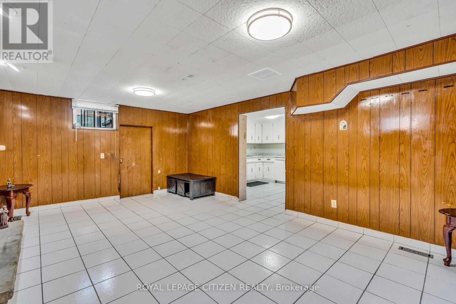 155 Milady Road, Toronto, Ontario  M9L 2J1 - Photo 21 - W12458459
