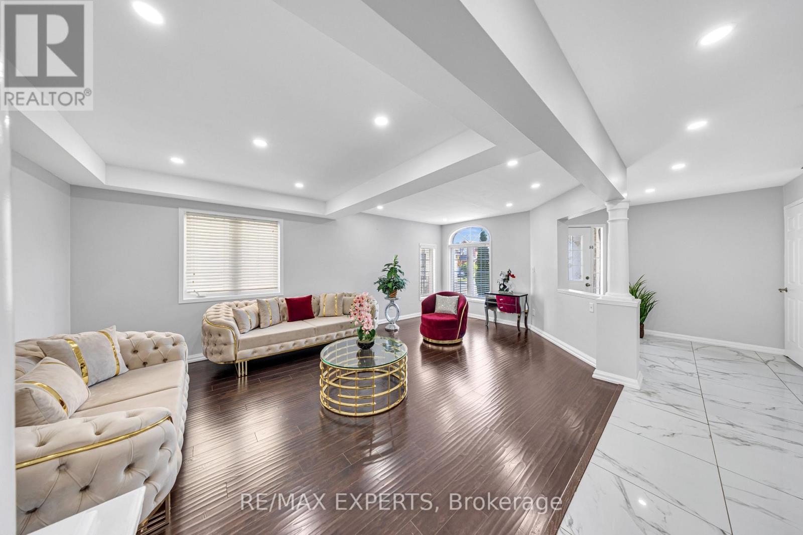 1103 Blueheron Boulevard, Mississauga, Ontario  L5V 2J7 - Photo 10 - W12458464