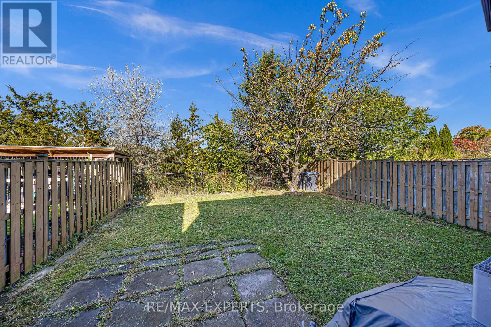 1103 Blueheron Boulevard, Mississauga, Ontario  L5V 2J7 - Photo 20 - W12458464