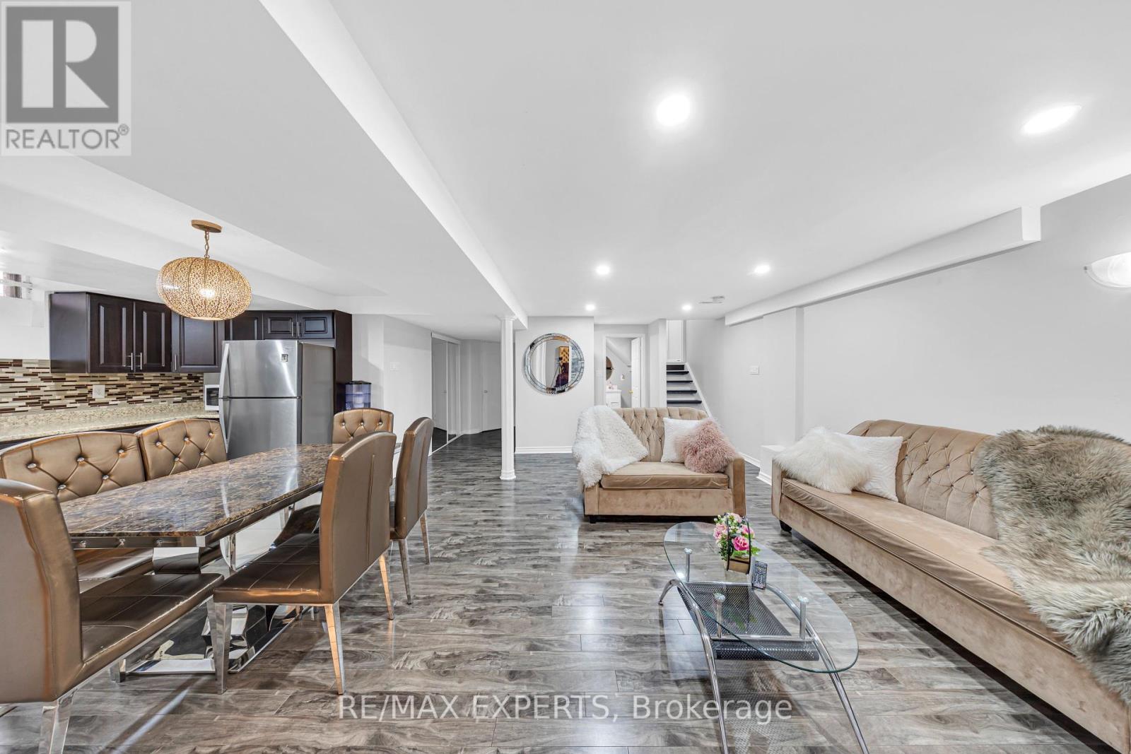 1103 Blueheron Boulevard, Mississauga, Ontario  L5V 2J7 - Photo 45 - W12458464