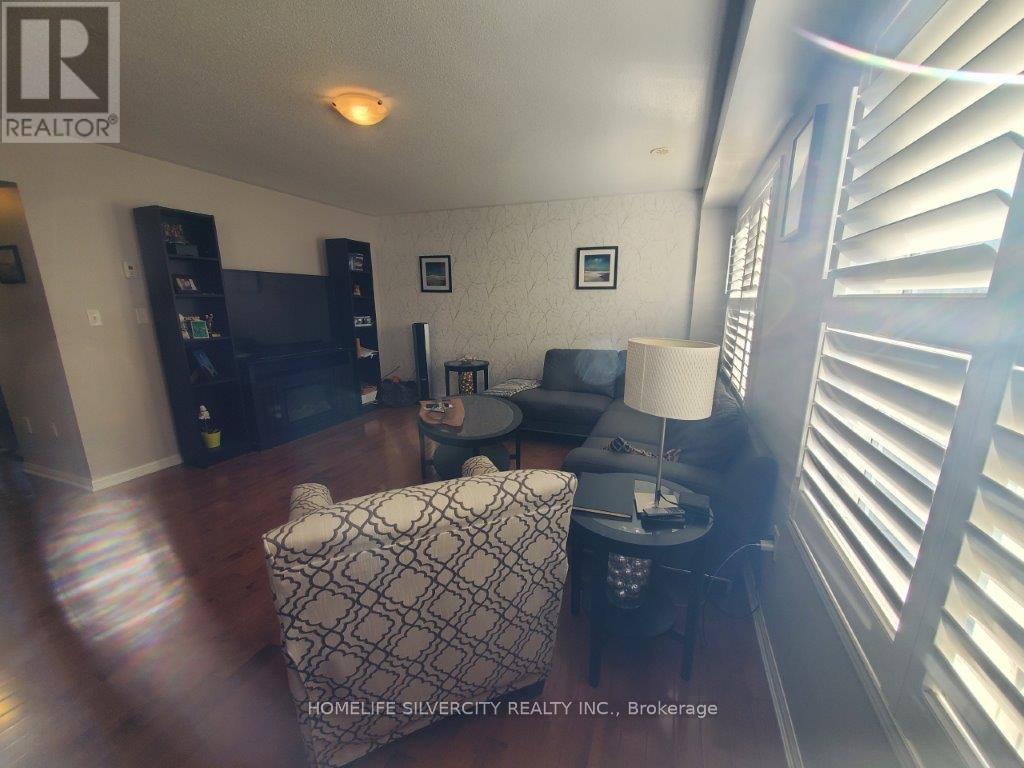 68 Lathbury Street, Brampton, Ontario  L7A 0R8 - Photo 10 - W12458484