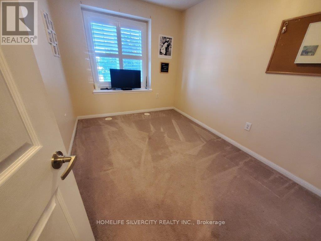 68 Lathbury Street, Brampton, Ontario  L7A 0R8 - Photo 17 - W12458484