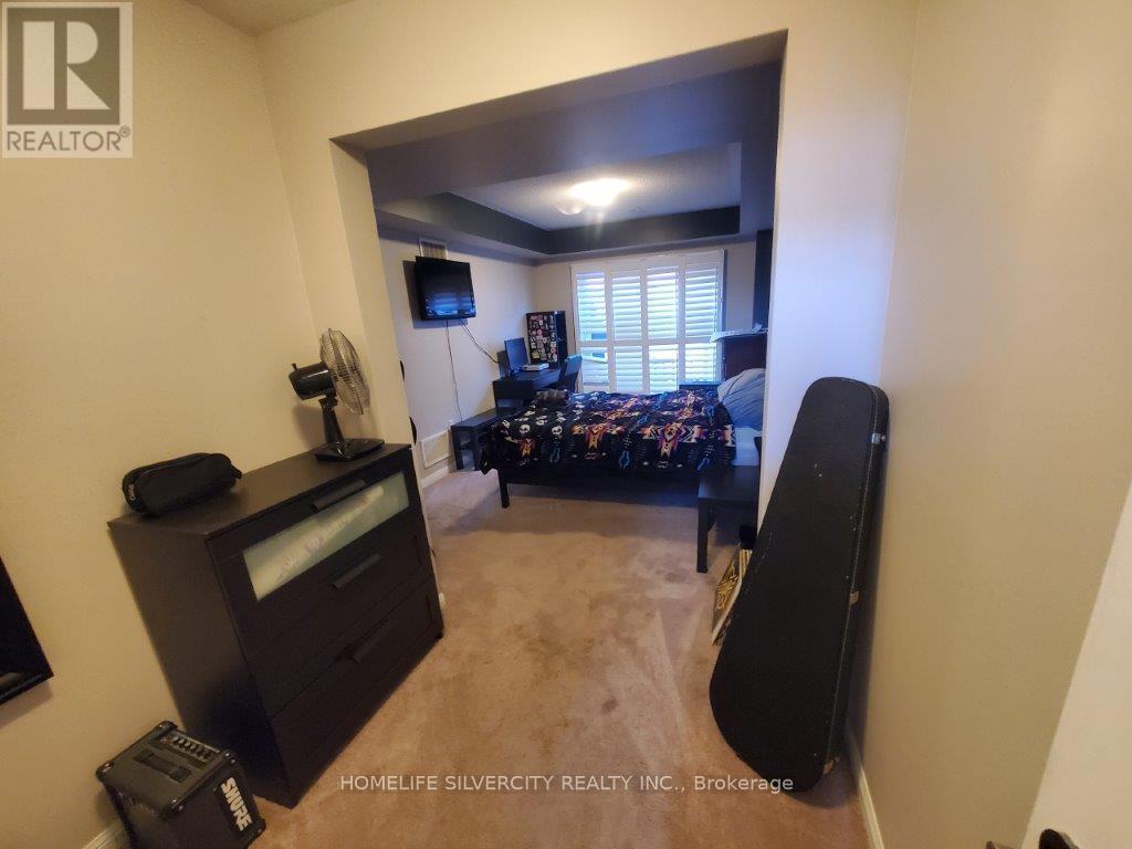 68 Lathbury Street, Brampton, Ontario  L7A 0R8 - Photo 29 - W12458484