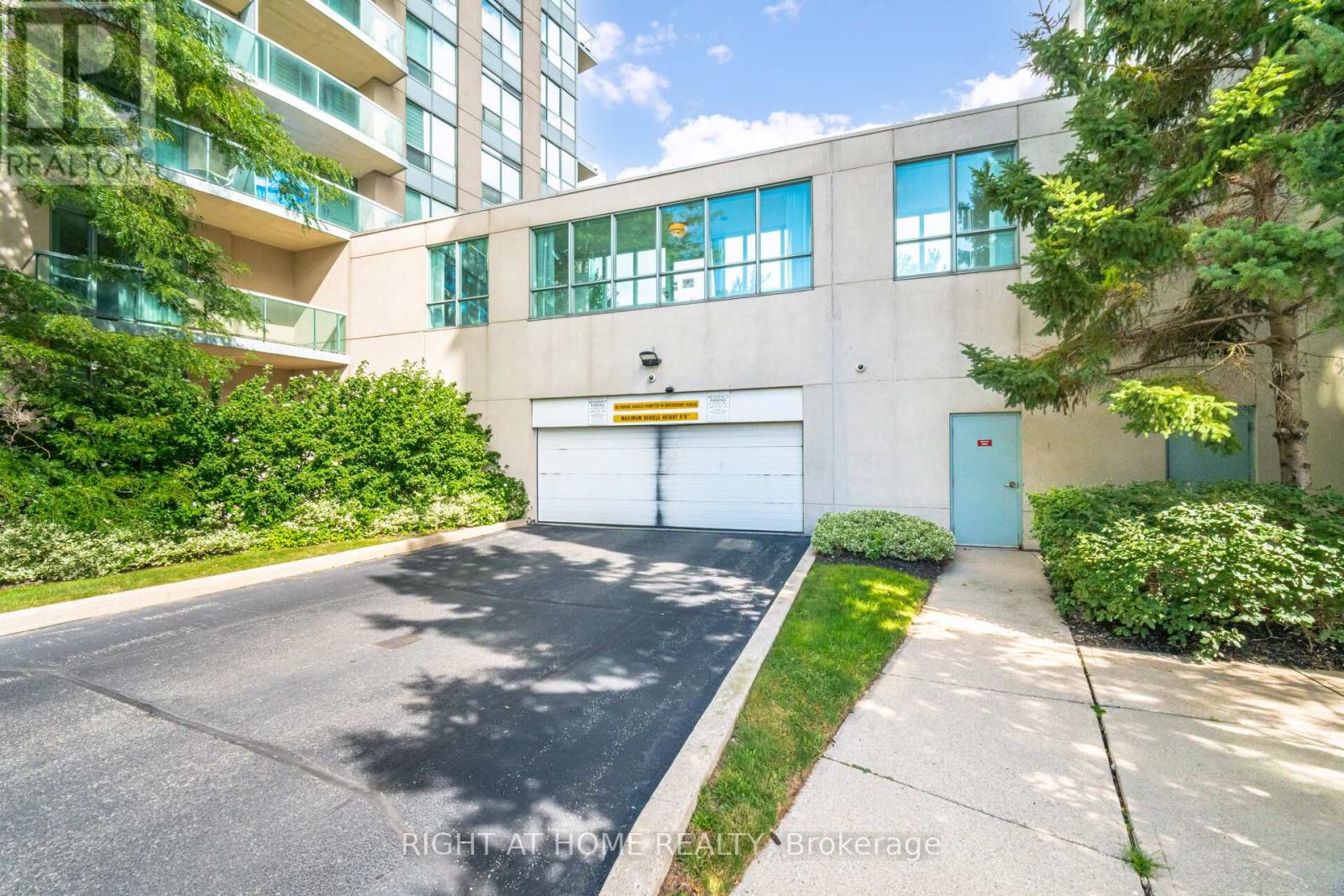 1211 - 2545 Erin Centre Boulevard, Mississauga, Ontario  L5M 6Z9 - Photo 30 - W12458498