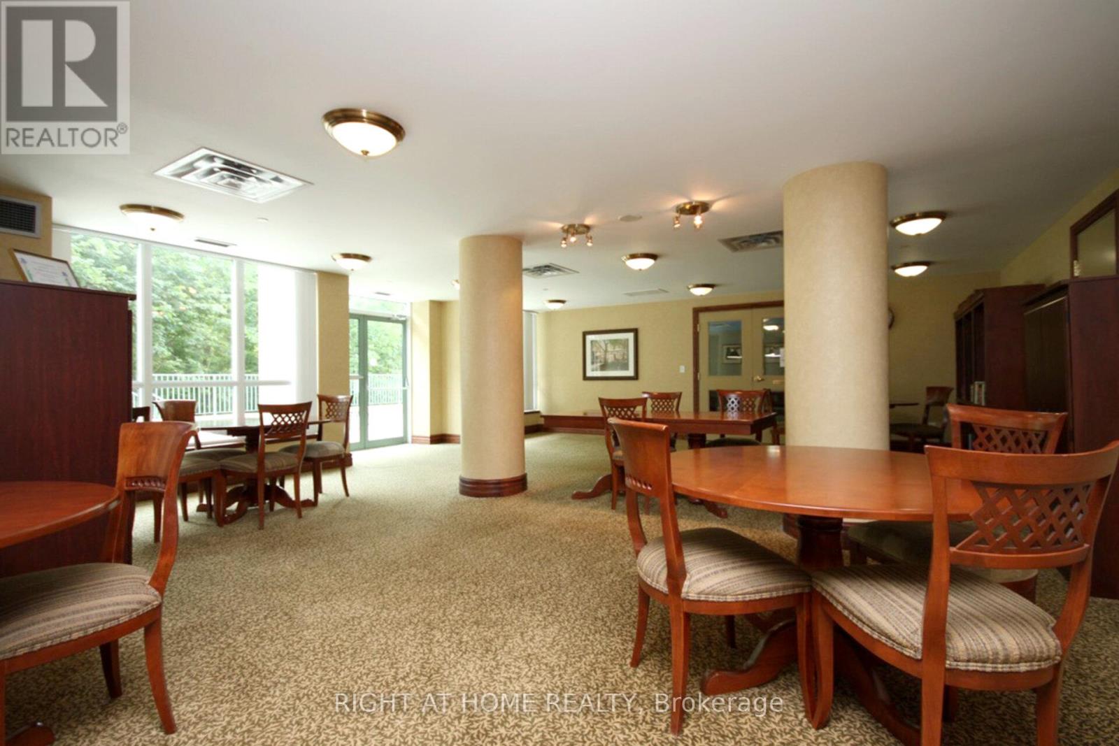 1211 - 2545 Erin Centre Boulevard, Mississauga, Ontario  L5M 6Z9 - Photo 40 - W12458498