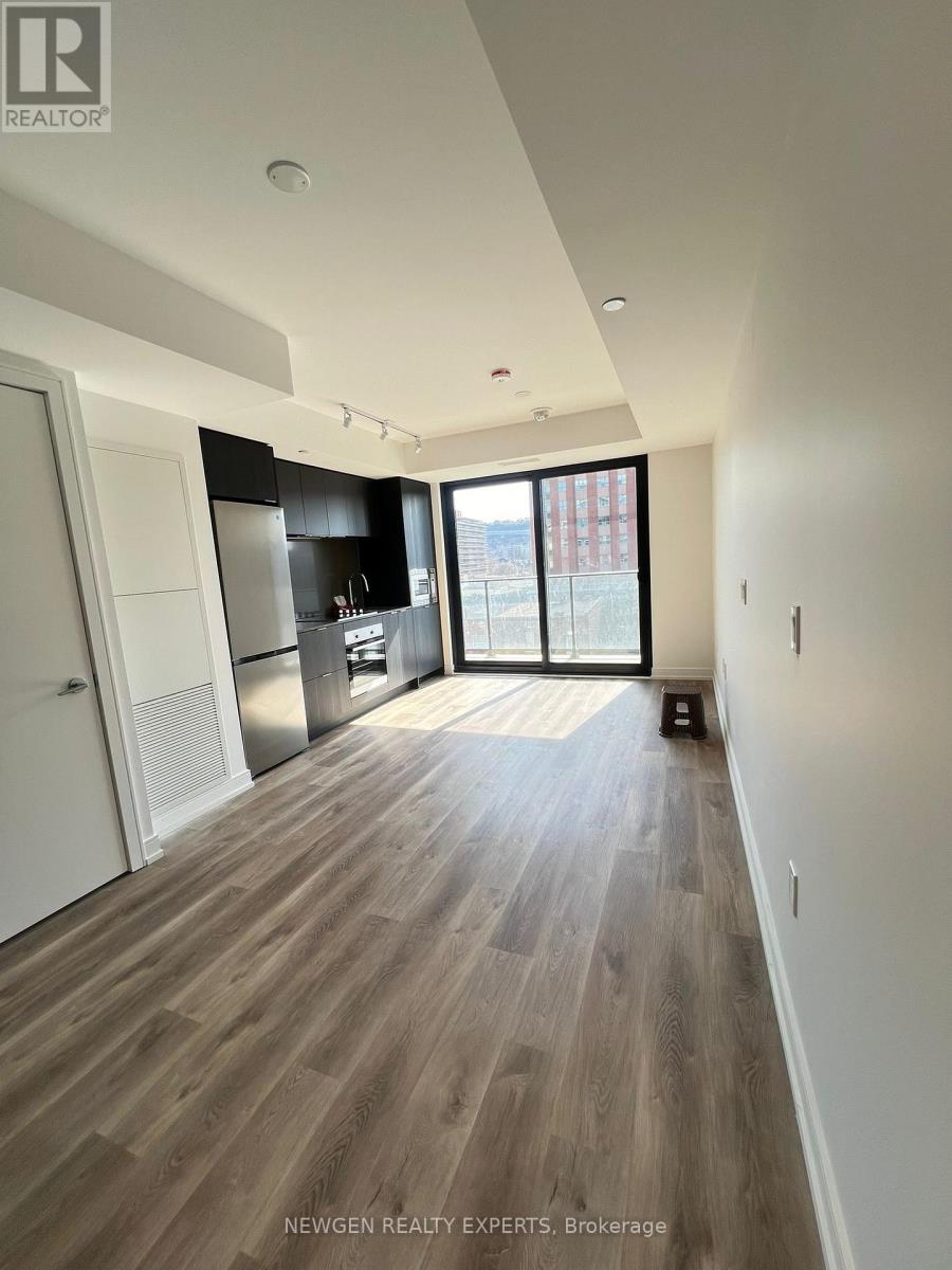 603 - 1 Jarvis Street, Hamilton, Ontario  L8R 0A8 - Photo 2 - X12458463