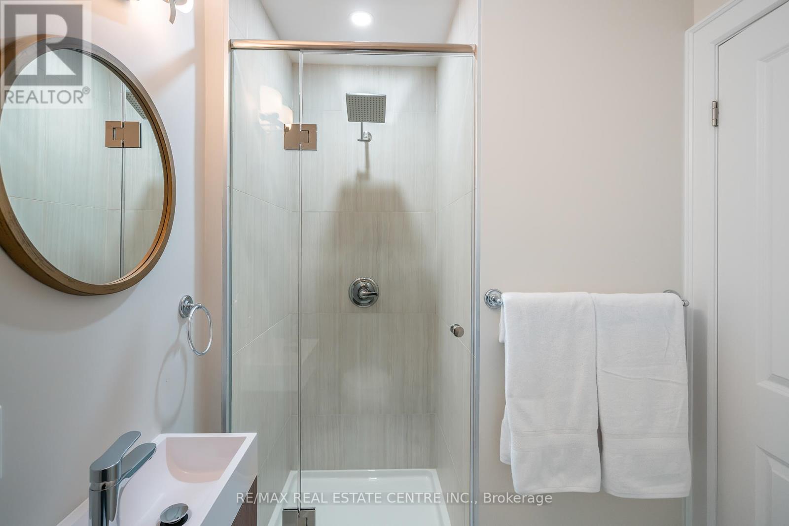 318 Clarence Street, Port Colborne, Ontario  L3K 3G8 - Photo 19 - X12458477