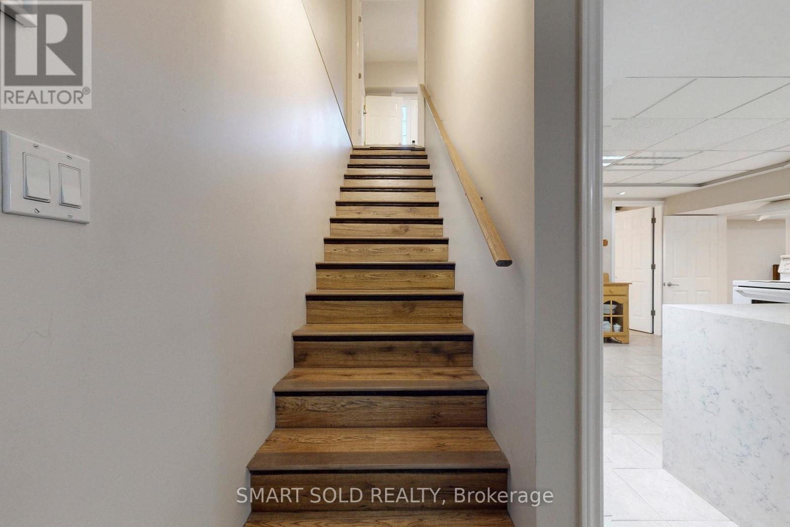 33 Carrying Place Road, Quinte West, Ontario  K8V 3E6 - Photo 27 - X12458481